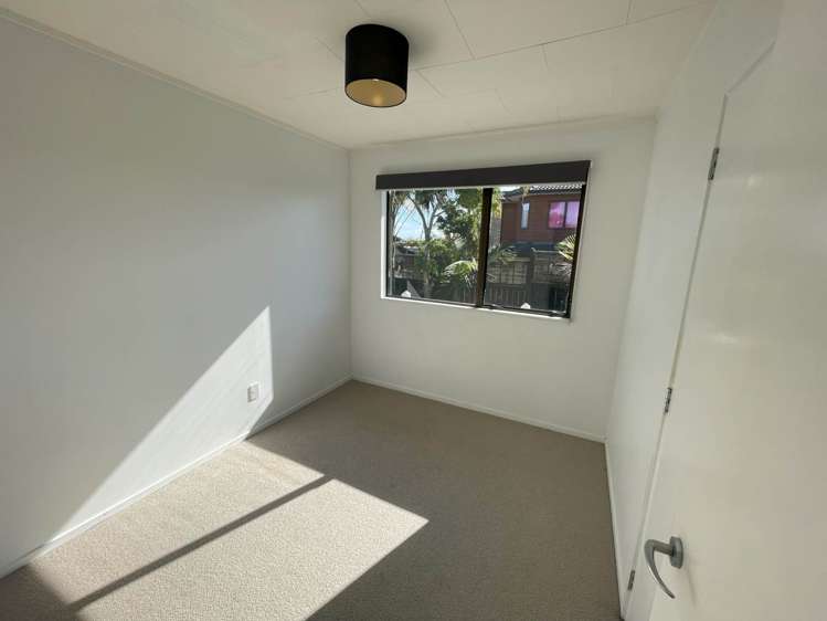 2/425 Blockhouse Bay Road Blockhouse Bay_7