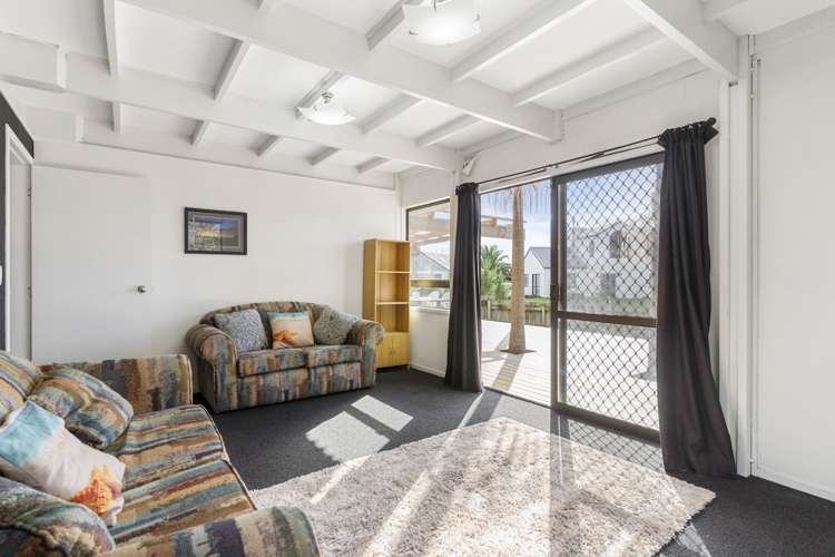 100 Mayfair Avenue Whangamata_6