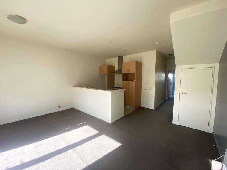 3/7 Henry Street 1290_2