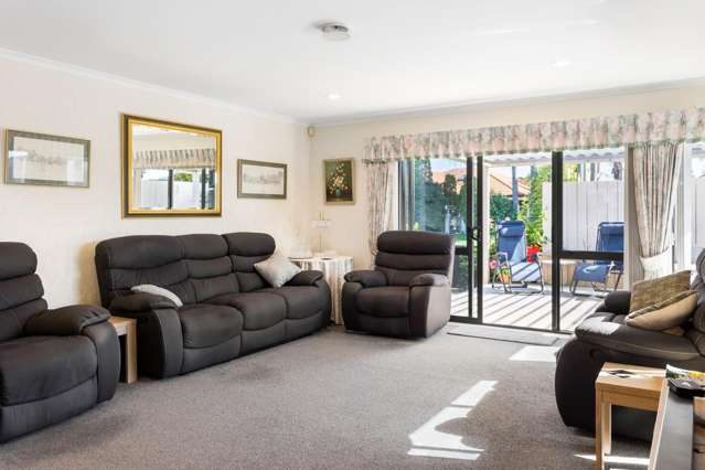 6 Bahamas Key Papamoa_3