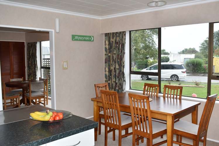 4 Chisholm Place Carterton_5