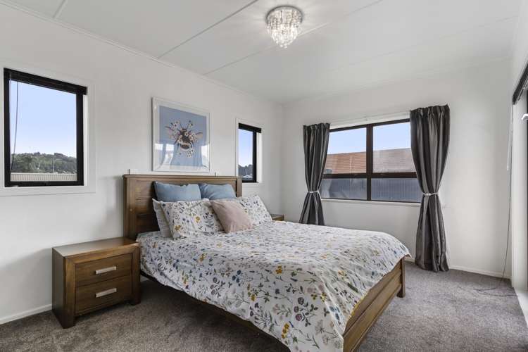 100 Ocean Road Whangamata_9