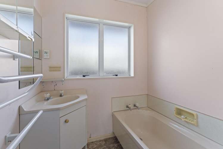 17A Carlisle Street Levin_10