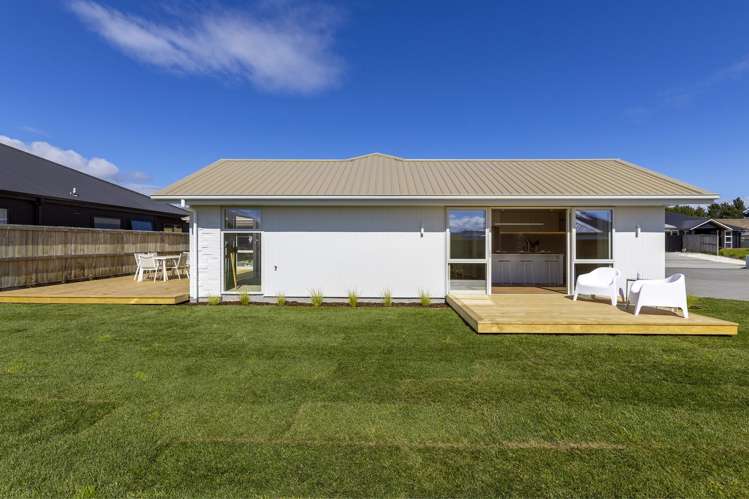 85 Maru Terrace Wharewaka_25