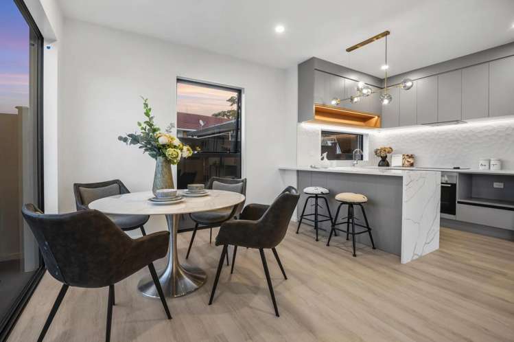 1-10/10 Boyd Avenue Royal Oak_3