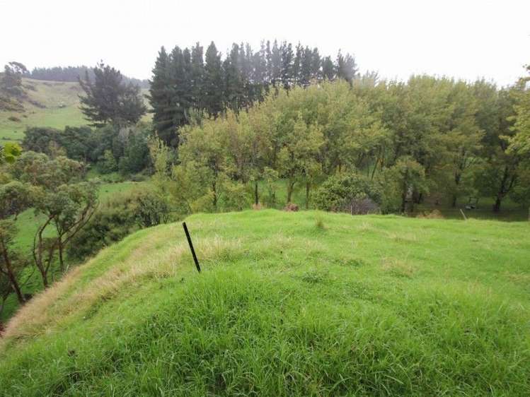 71 Holmwood Road Kaitoke_14