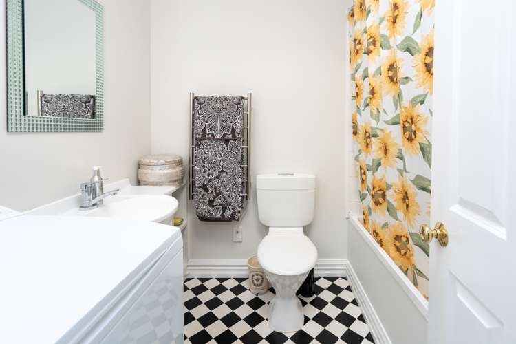 33a Patanga Crescent Thorndon_9