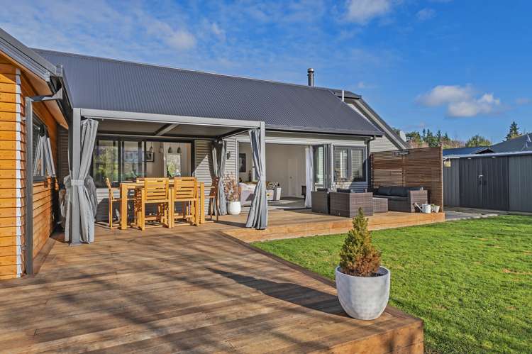 13 Railway Terrace Glentunnel_18