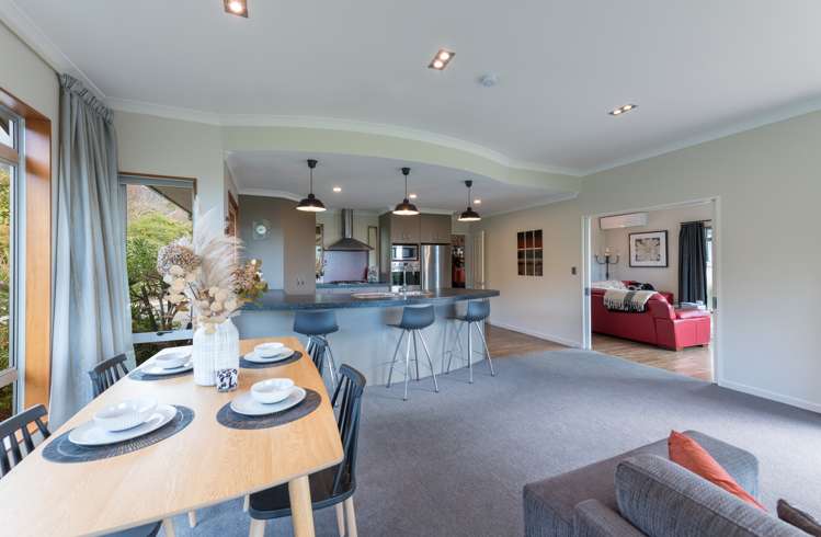 9 Highfield Grove Richmond_11
