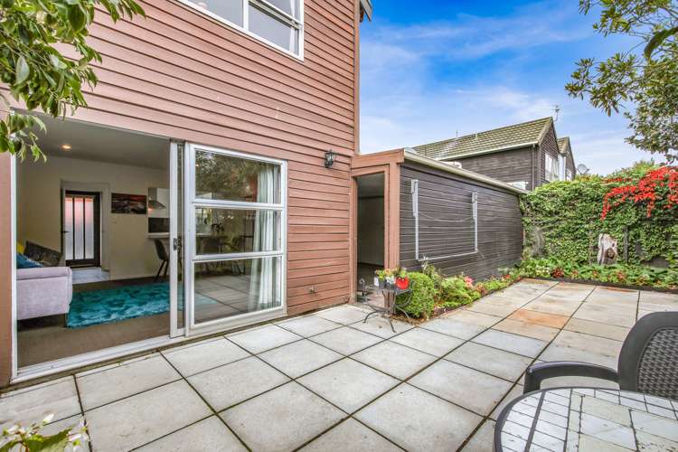 2/85 Trafalgar Street Saint Albans_13