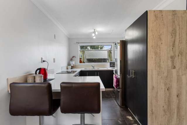 109 Tirimoana Road Te Atatu South_4