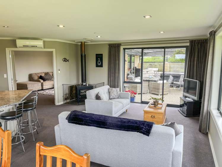 12 Wilcox Road Seaward Bush_6