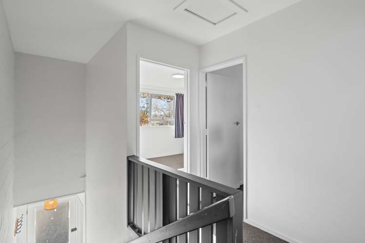 4/14 Church Square Addington_12