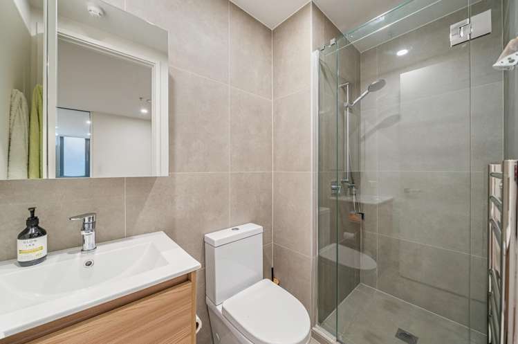 313/10 Alpha St Te Aro_6