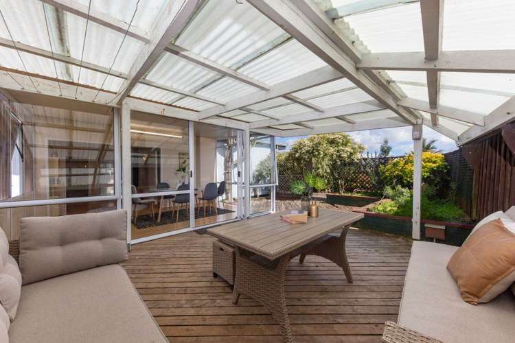 47 Littlejohn Street Hillsborough_5