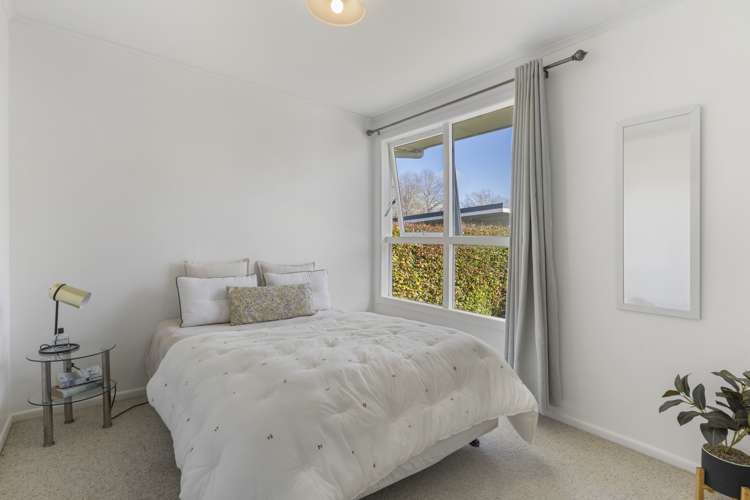 62 Buscomb Avenue Henderson_8