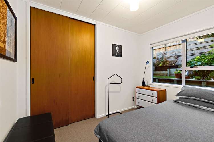 1/76a Heathcote Road Castor Bay_11