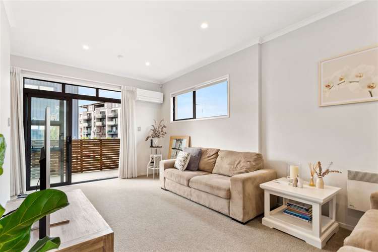 162 Hobsonville Point Road Hobsonville_8