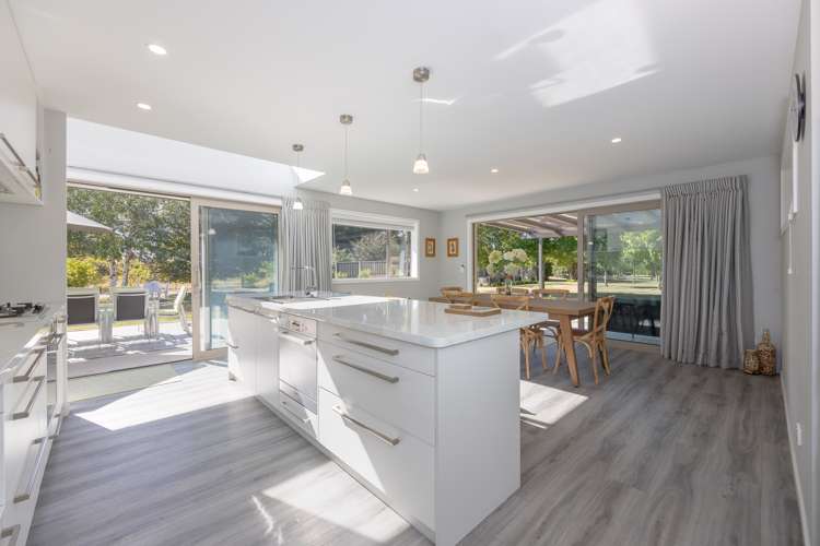 11 Long Grass Place Hawea Flat_2