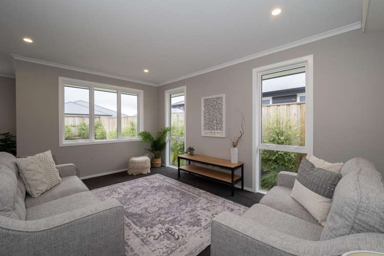 22 Strowan Avenue Hampstead_16