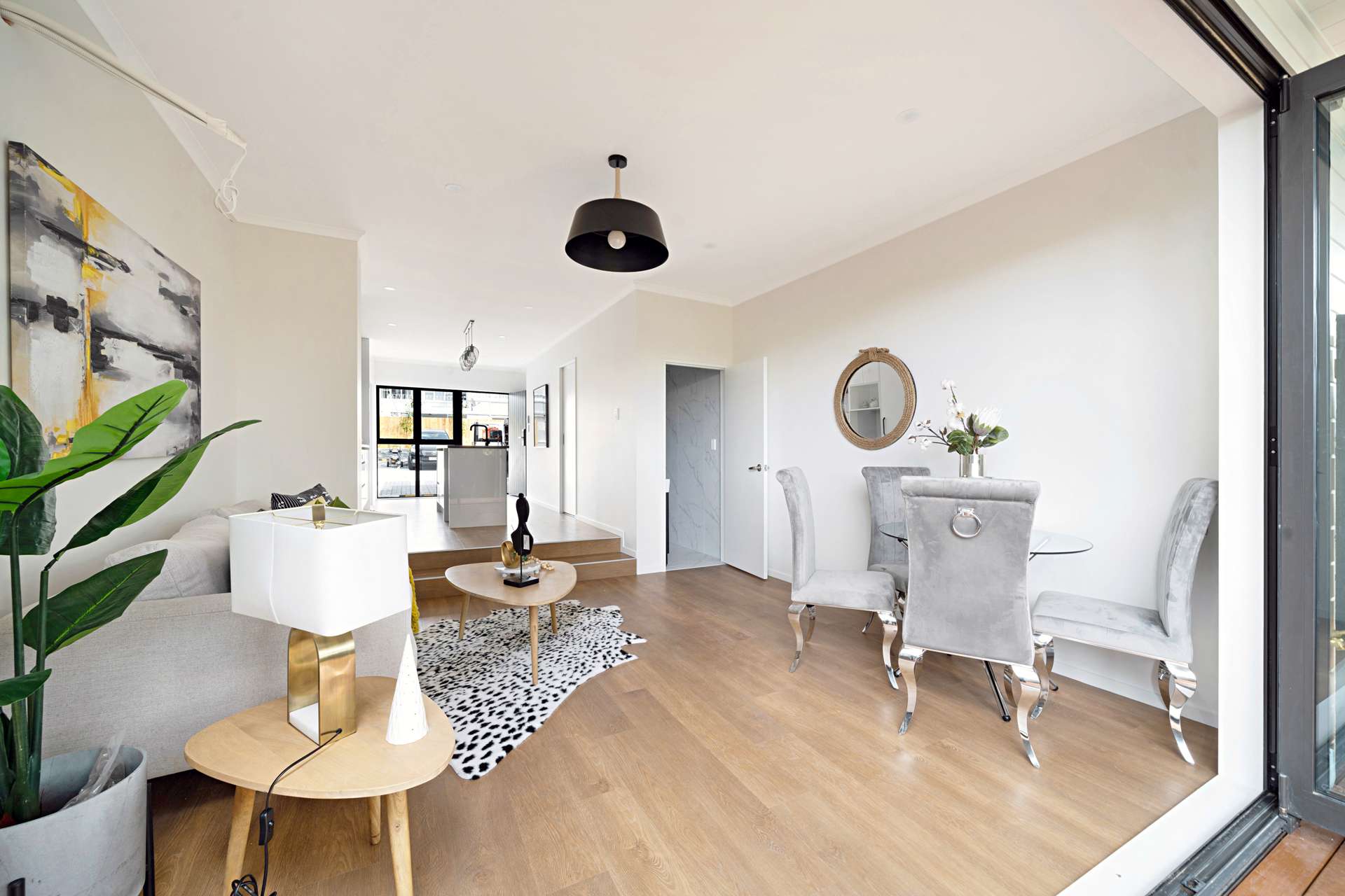 8/32 Brandon Road Glen Eden_0