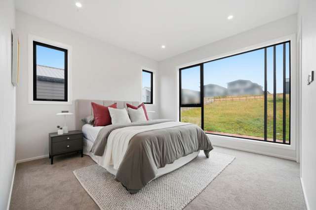 3 Makumaku Place Long Bay_4