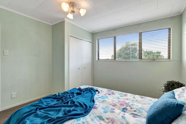 11 Leatham Avenue Strandon_21