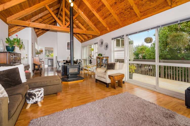 23 Mayall Avenue Beach Haven_2