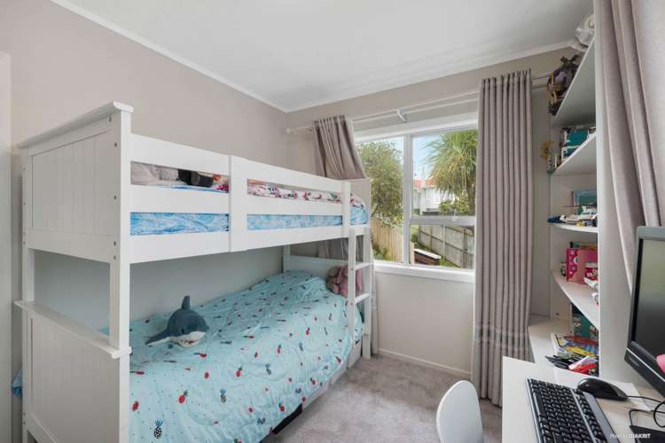 558a Beach Road Rothesay Bay_16