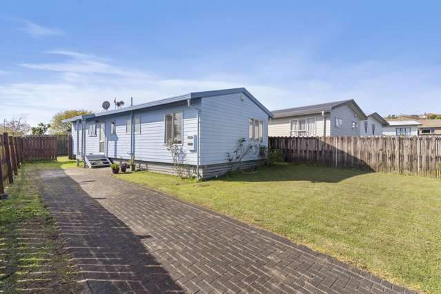 2/38 Heathdale Crescent Papakura_1