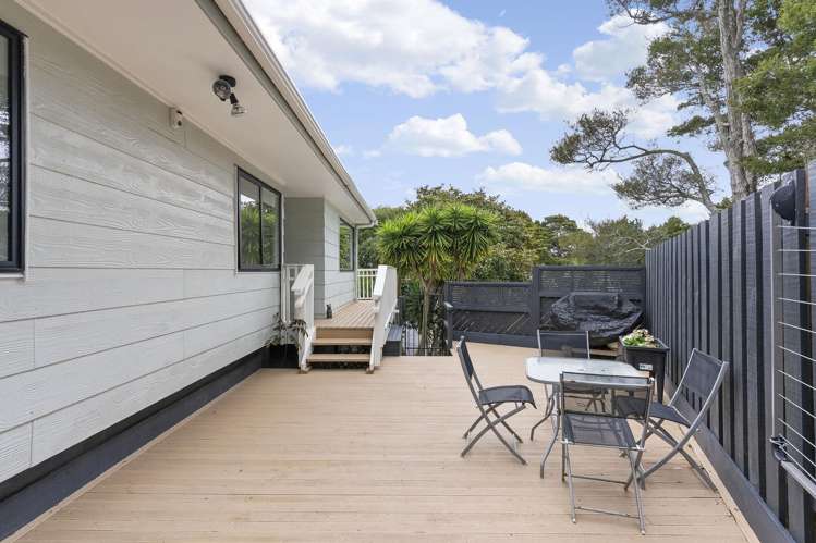 22 Everglade Drive Goodwood Heights_8