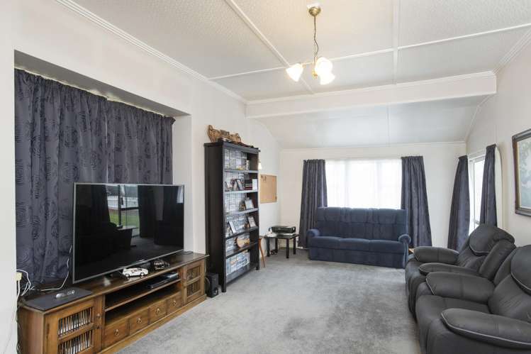 17 School Road Te Hapara_6