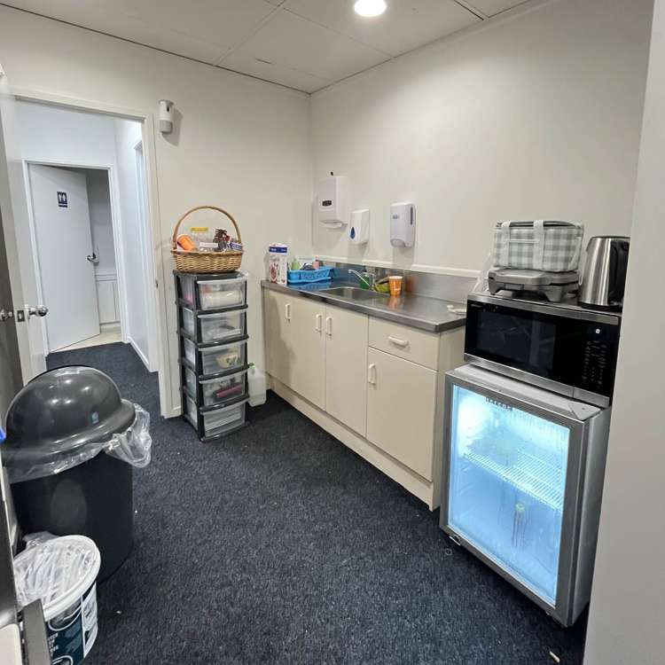 Unit 8/15 Vega Place Rosedale_5