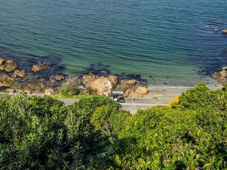 6 Nakora Road Karaka Bays_38