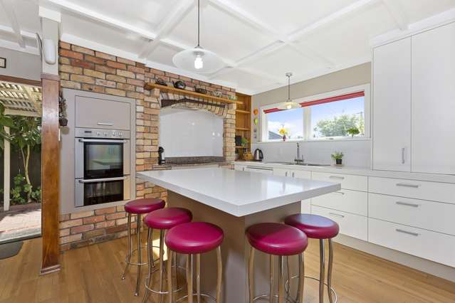 52 Golf Road New Lynn_4