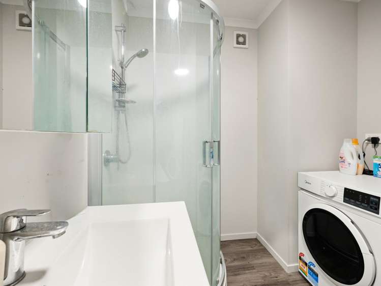 9/17 Vialou Street Hamilton Central_11