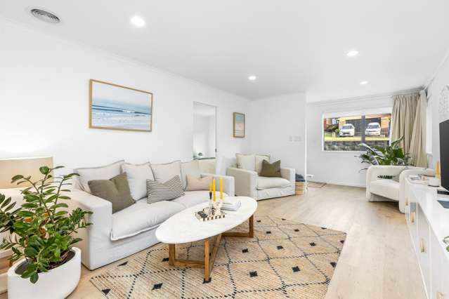 8 Roberta Crescent Orewa_3