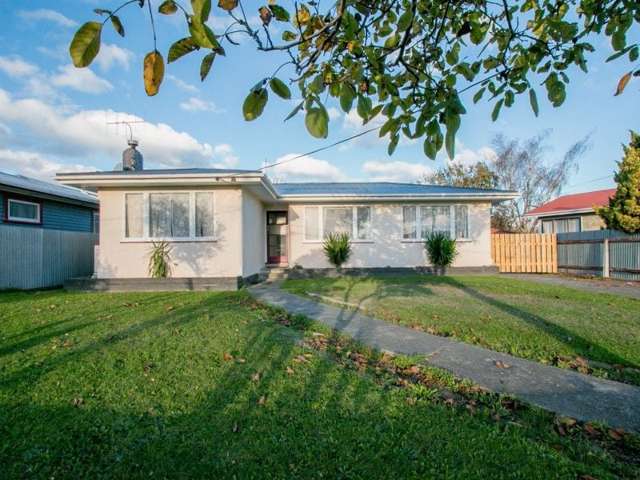 Large fenced section, 3 bedroom home!