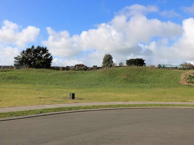 9 Forbes Road Foxton Beach_2