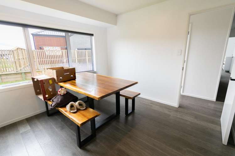 21 Kelly Road 11373_4
