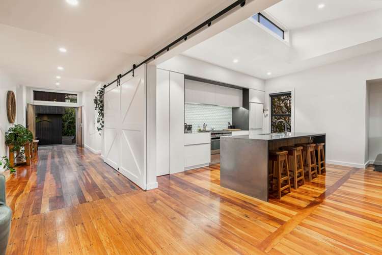 45 Langton Road Stanmore Bay_17