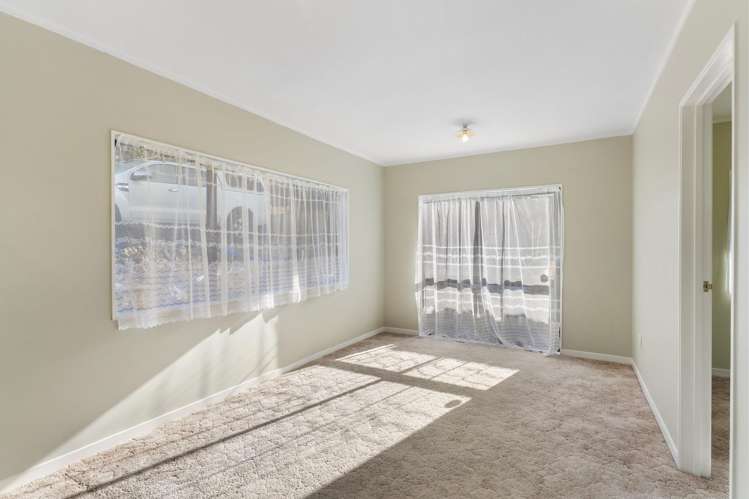 22 Rhinevale Close Henderson_14