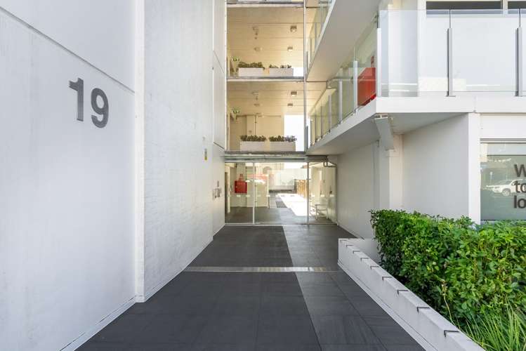 304/19 Surrey Crescent Grey Lynn_17