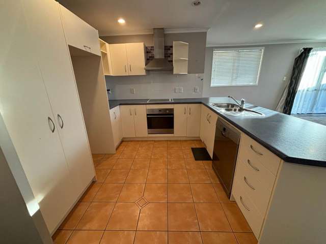 99e Settlement Road Papakura_1