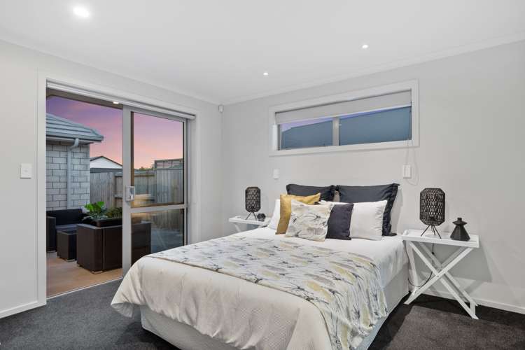 10 Kahuparere Crescent Pyes Pa_12