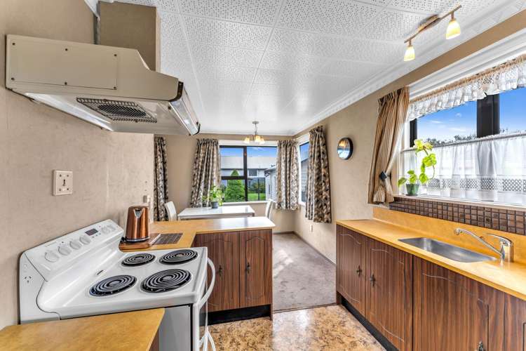 6 Earnslaw Crescent Bryndwr_6