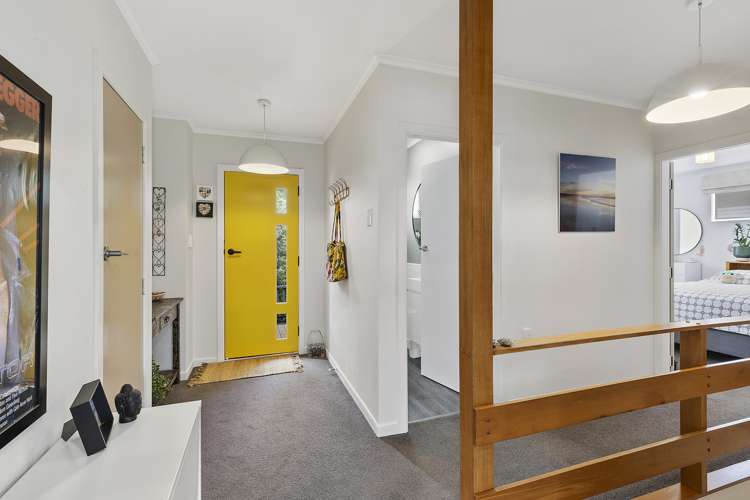 24 Fairburn Grove Johnsonville_7