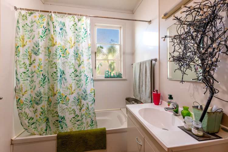 800 Clive Street Akina_11