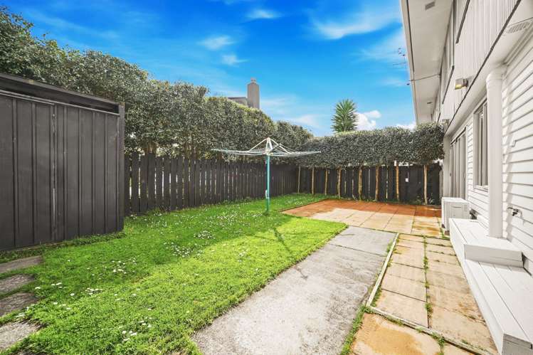 7a Atherton Road Epsom_17