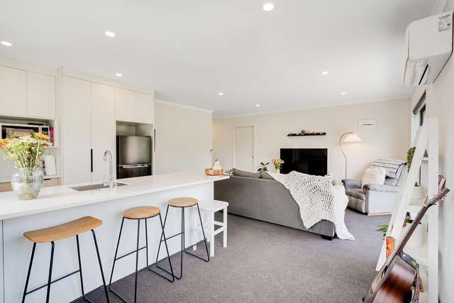 2/11 Forster Avenue Hillcrest_4